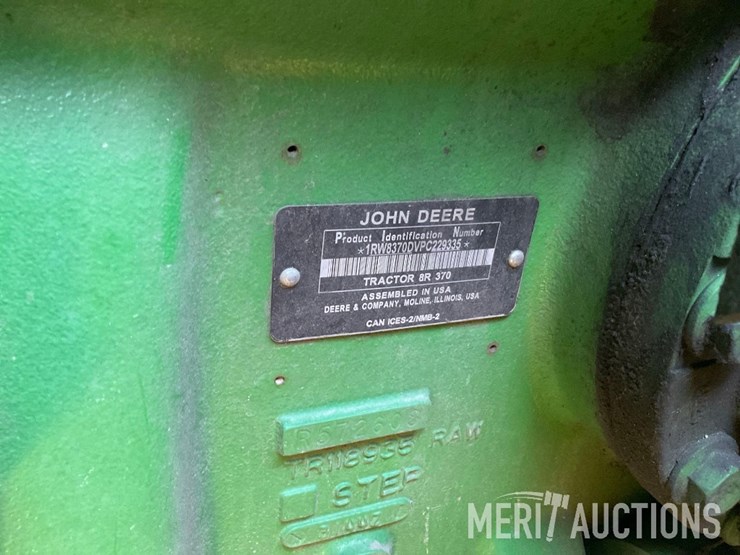 2023-john-deere-8r-370-image-56