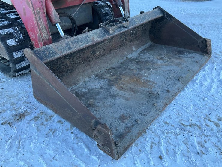 2012-takeuchi-tl10-image-41