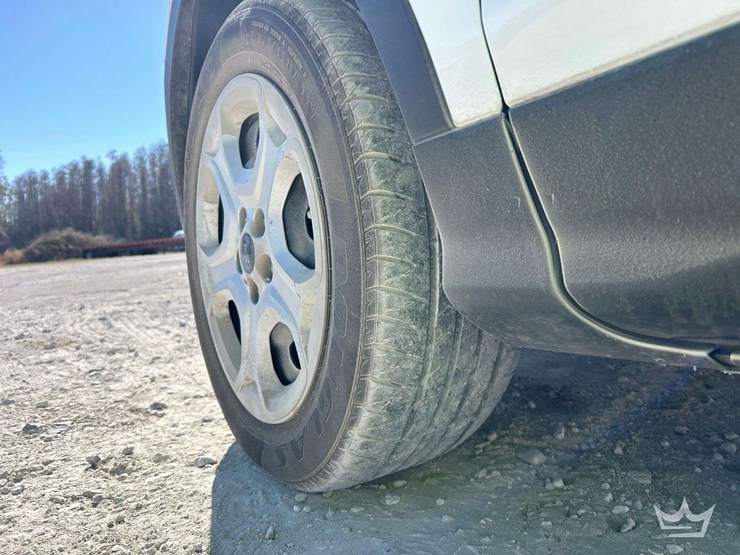 2019-ford-escape-image-25