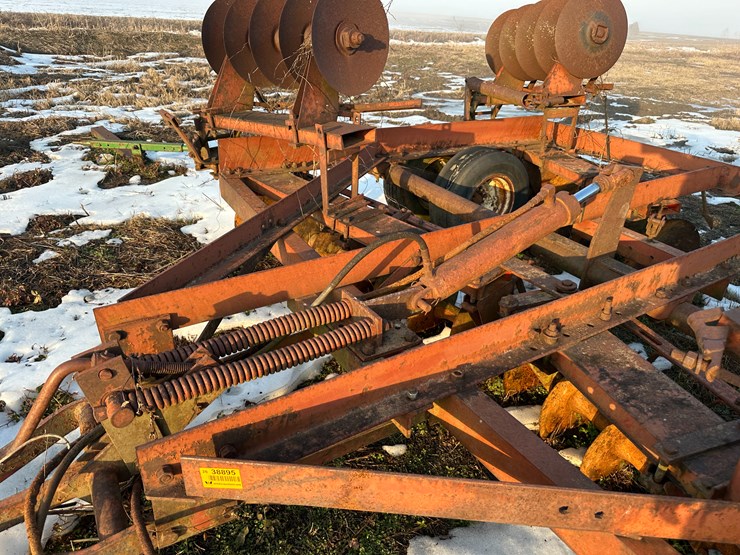 international-20-image-27