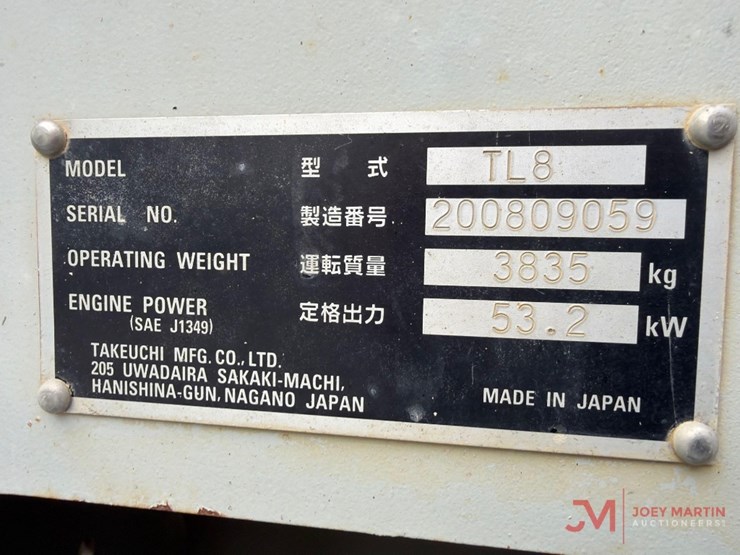 2019-takeuchi-tl8-image-19