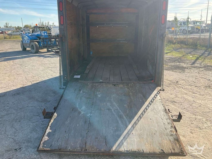 2012-sun-coast-trailers-712esb5-s/a-enclosed-trailer-image-7