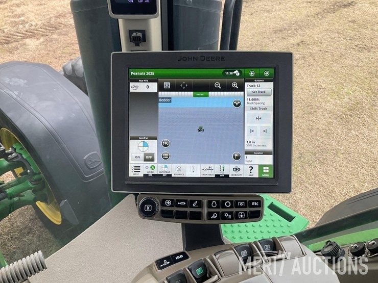 2023-john-deere-8r-370-image-65