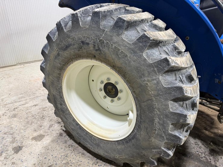 2018-new-holland-workmaster-60-image-17