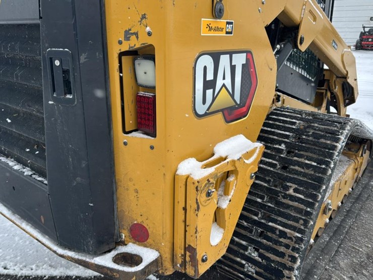 2023-caterpillar-299d3-xe-image-34