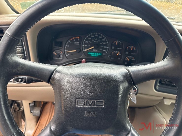 2001-sierra-3500-pickup-truck-image-53