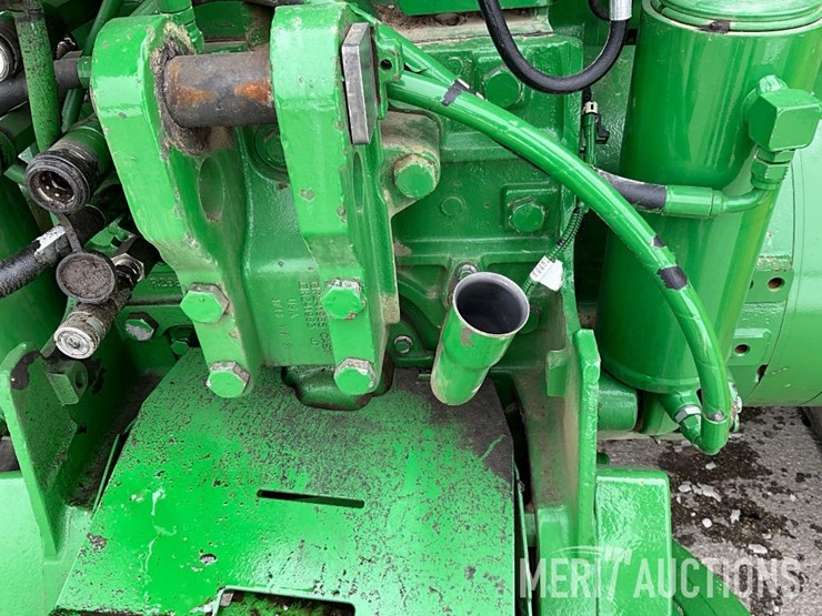2013-john-deere-8360rt-image-53