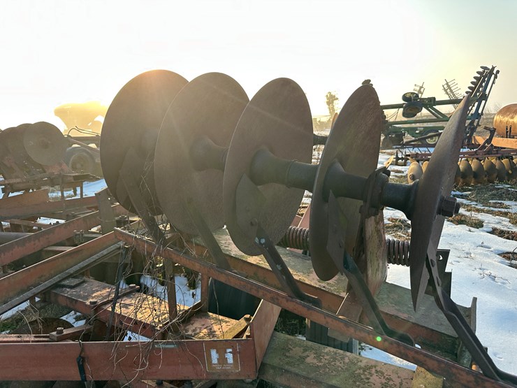 international-20-image-13