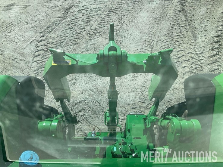 2023-john-deere-8r-370-image-46