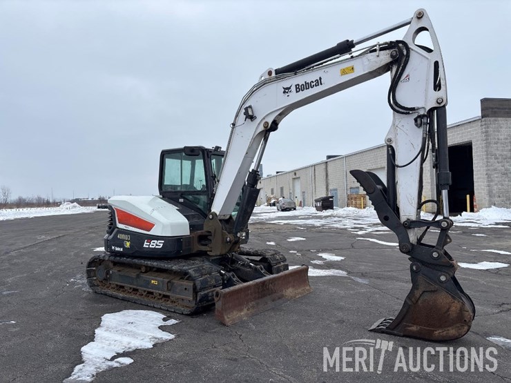 2019-bobcat-e85-image-7