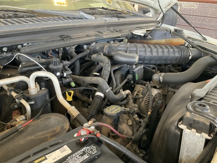 2006-ford-f450-image-17