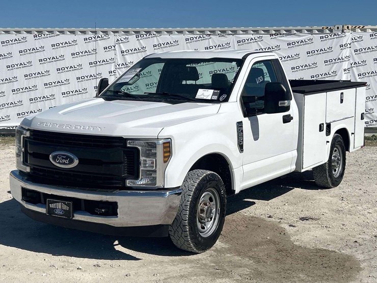2019-ford-f250-image-1