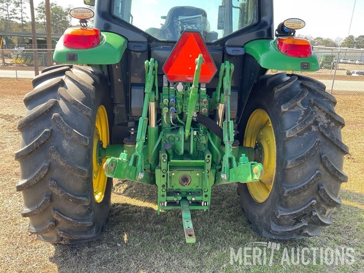 2021-john-deere-6120m-image-22