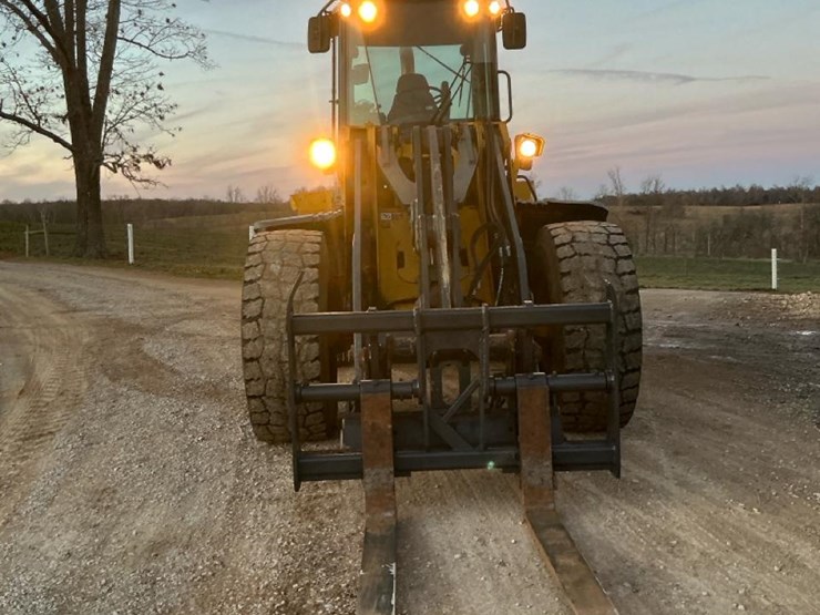 2009-deere-544k-image-60