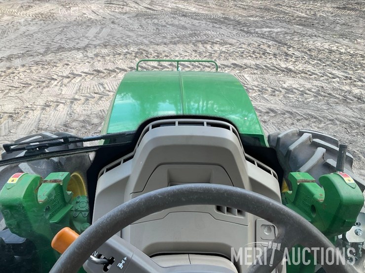 2023-john-deere-6120m-image-44