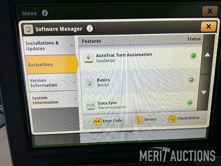 2023-john-deere-400r-image-52