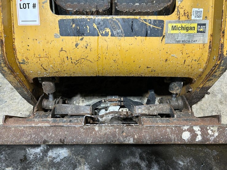 caterpillar-257b-image-10