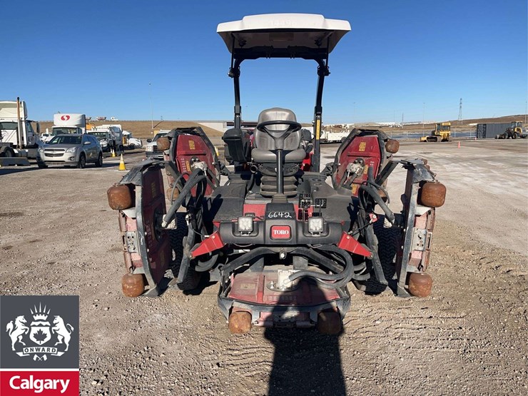 toro-30882.-4700.d-4x4-mower-image-8