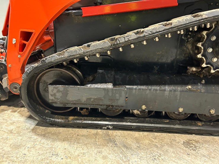 2022-kubota-svl75-2-image-18