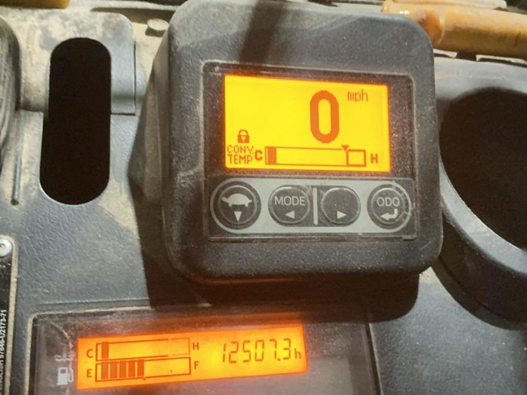 2018-toyota-8fdu25-image-30