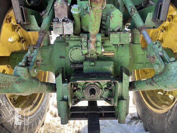 john-deere-4440-image-10