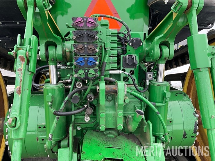 2013-john-deere-8360rt-image-54