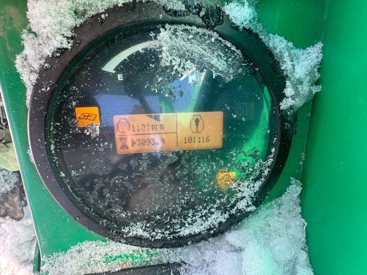 2013-sky-trak-6042-image-34