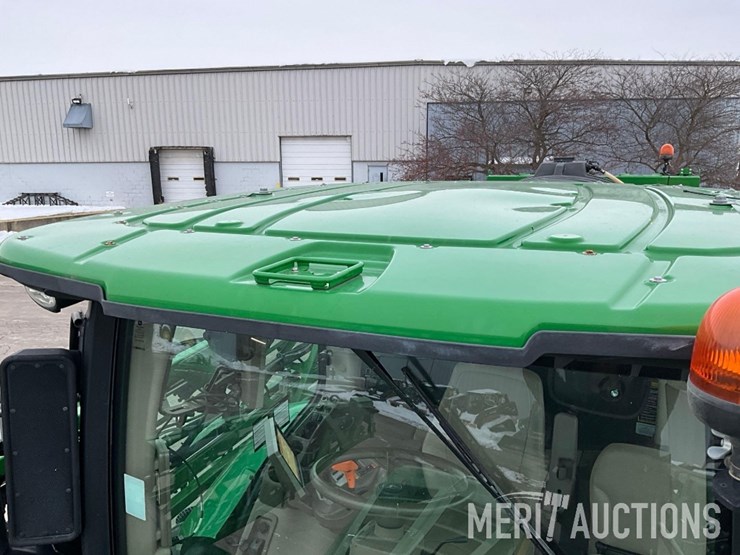 2020-john-deere-r4045-image-32