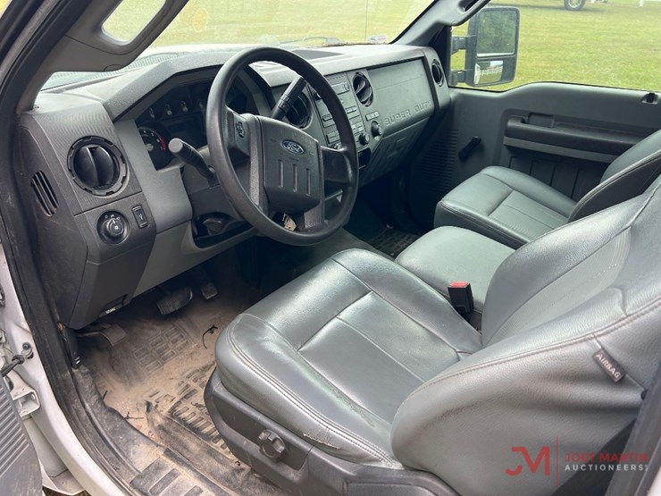 2016-ford-f250-xl-image-9