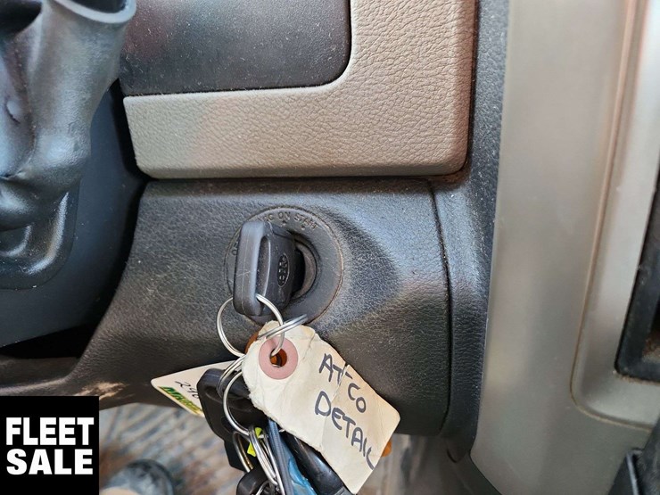 2012-ram-5500-4x4-s/a-service-truck-image-25