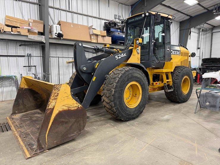 2011-deere-524k-image-1