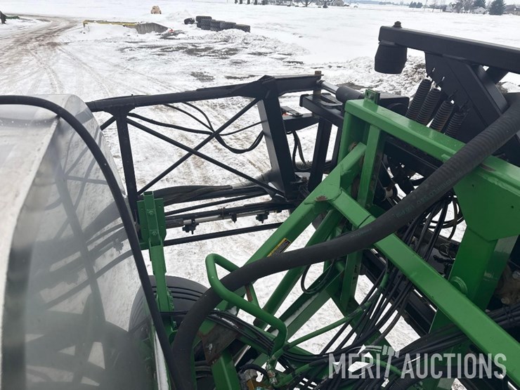 2010-john-deere-4830-image-53