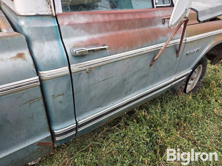 1969-chevrolet-c10-image-18