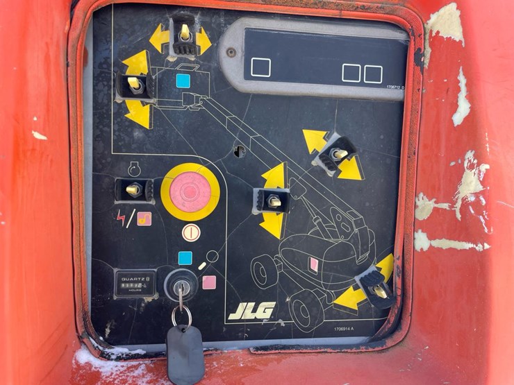 2008-jlg-600s-image-20