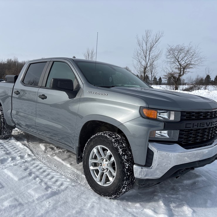 #1120 • 2019 Chevrolet Silverado 4x4 Crew Cab