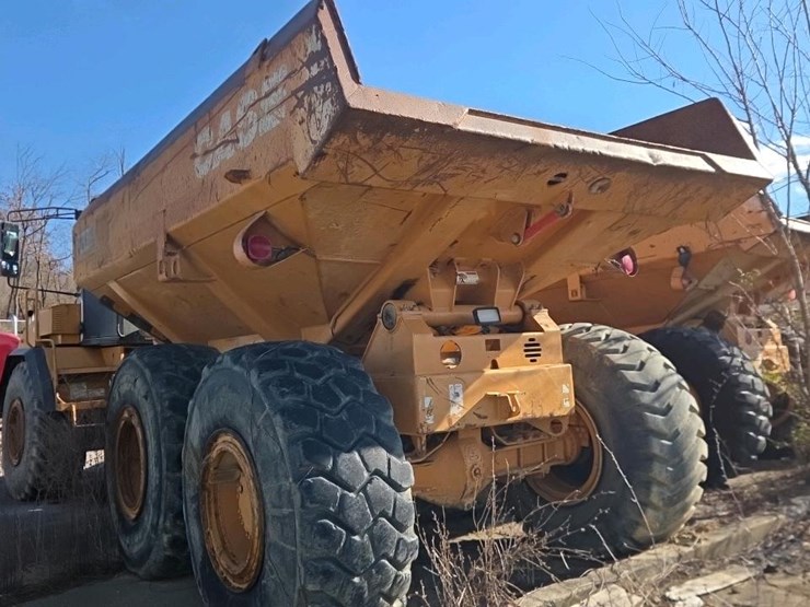 2005-case-330-image-21