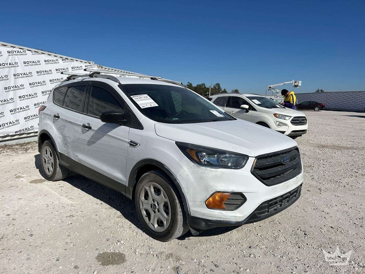 2019-ford-escape-image-2