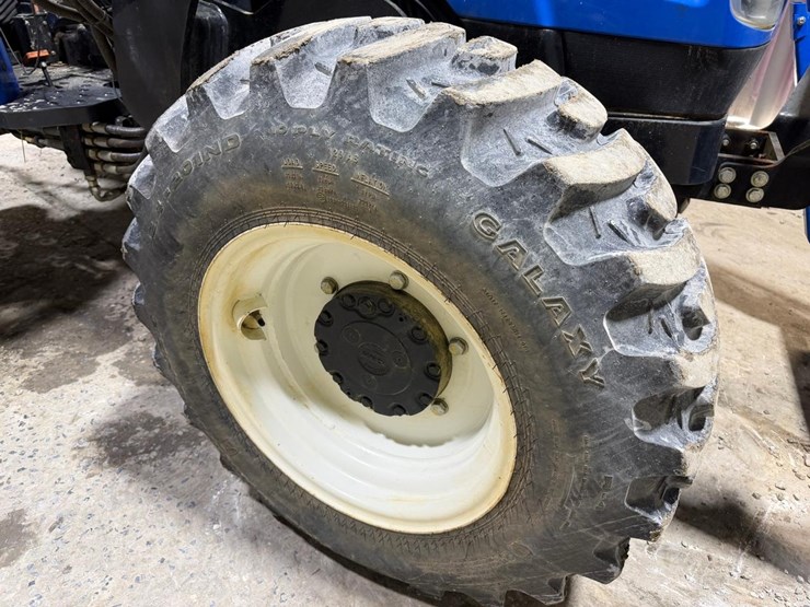 2018-new-holland-workmaster-60-image-16