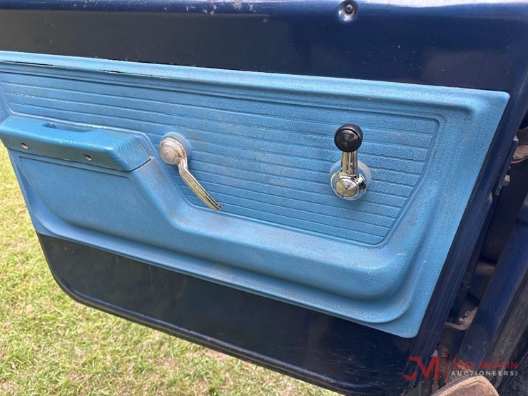 1972-chevrolet-c50-image-26