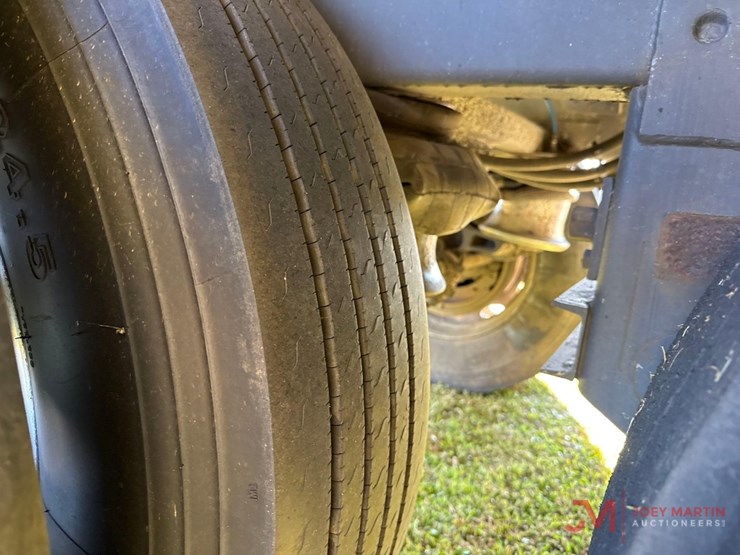 2011-timpte-hopper-bottom-image-11