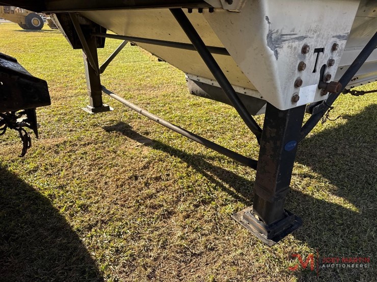 2011-timpte-hopper-bottom-image-7