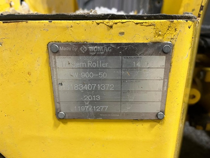 2013-bomag-bw900-50-image-44