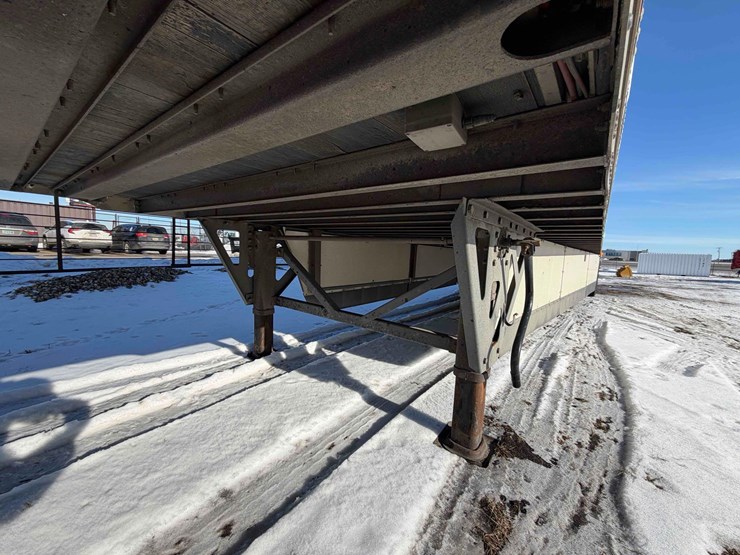 2014-wabash-van-trailer-image-15