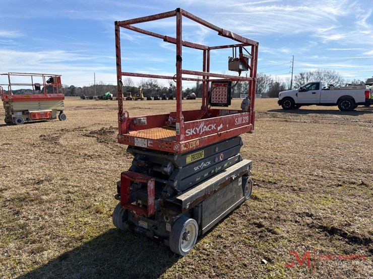 skyjack-sjiii3219-image-2