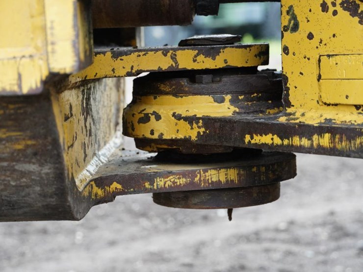 2000-caterpillar-525-image-23