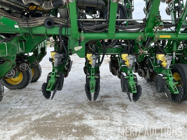 2012-john-deere-1790-image-29