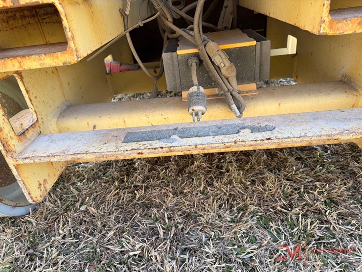 2015-jlg-3246es-image-10