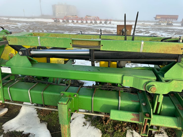 john-deere-1720-image-85