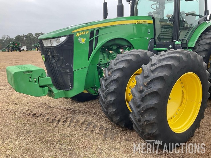 2018-john-deere-8345r-image-9
