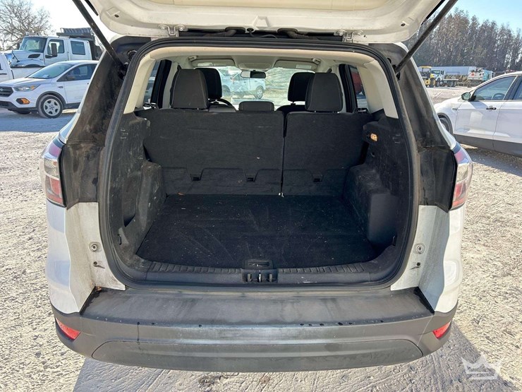 2017-ford-escape-image-25